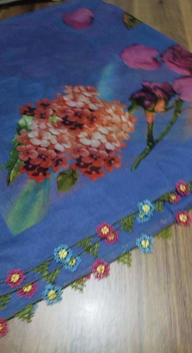 İğne oyalı çiçek Desenli tülbent - Görsel 2