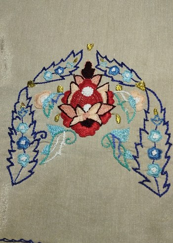 Nakış işlemeli el emeği çok renkli klasik masa örtüsü - Görsel 2