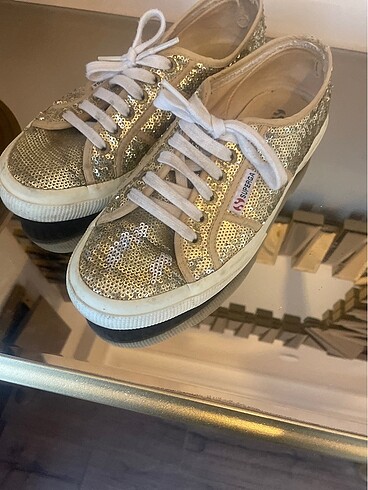 39 Beden Gold renk superga marka