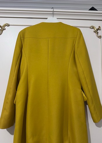 Sarı Düğmeli Midi Kadın Kaban - Görsel 2