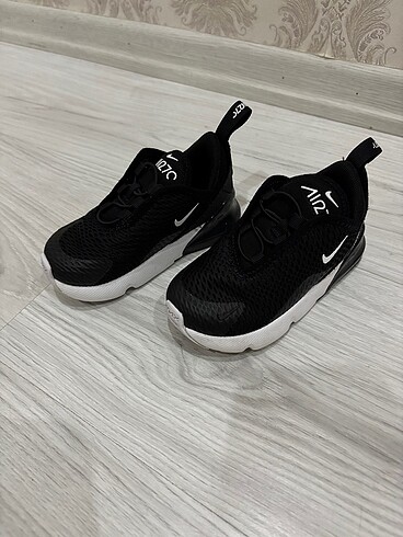 Nike Nike Air Max 270