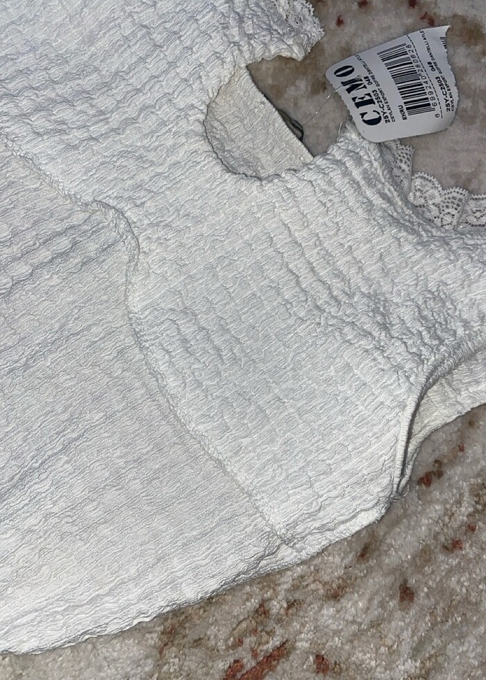 Askılı crop - Görsel 3