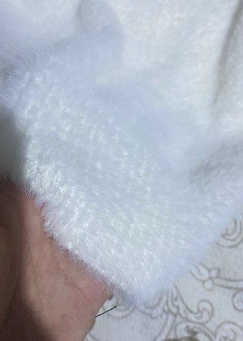 Beyaz V Yakalı Örgü Kadın Hırka - Görsel 5