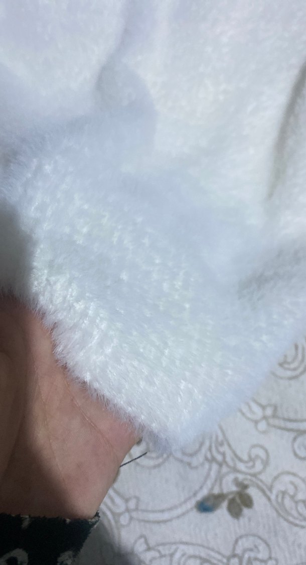 Beyaz V Yakalı Örgü Kadın Hırka - Görsel 5