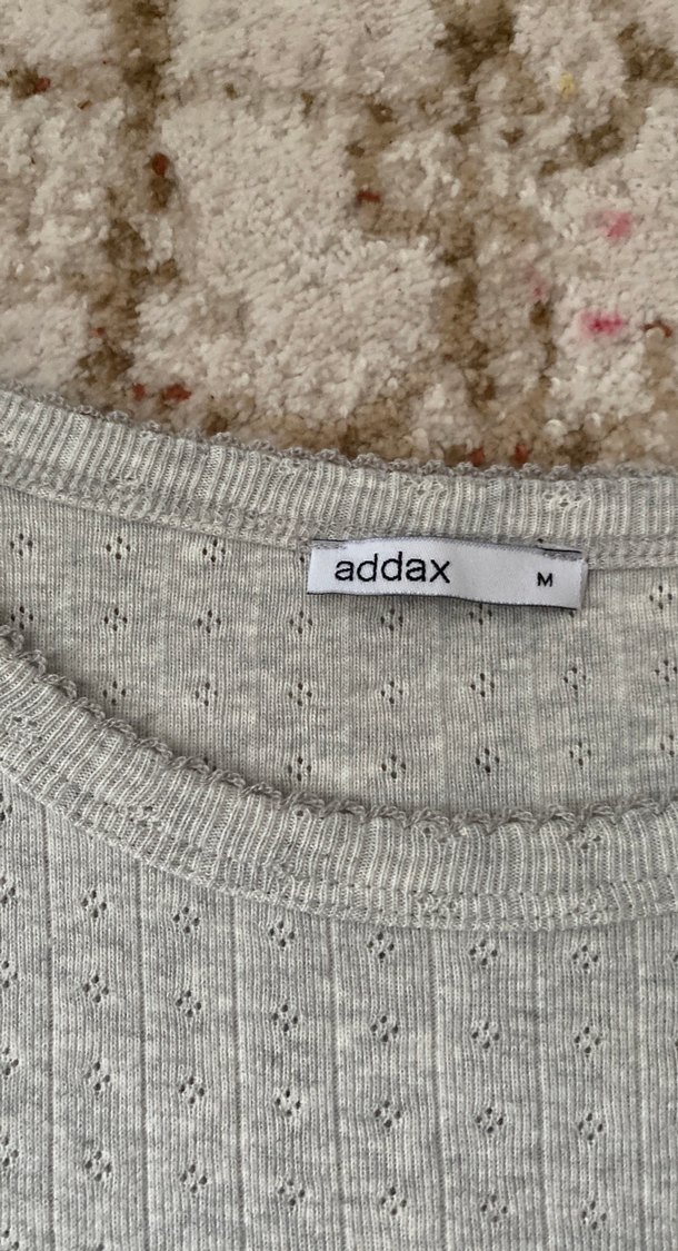 Gri Kısa Kollu Keten Tişört - Görsel 3