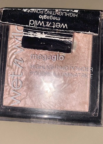 Wet n wild Wet n wlid aydınlatıcı