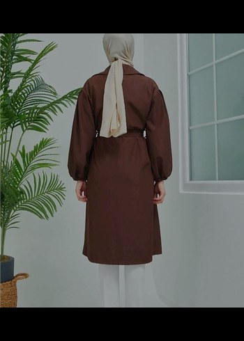 Kahverengi Kuşaklı Uzun Kadın Trençkot - Görsel 2