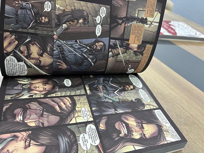 Taht Oyunları Grafik Roman G.R.R. Martin - Görsel 7