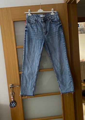 Zara Kadın Mavi Midi Boy Denim Jean
