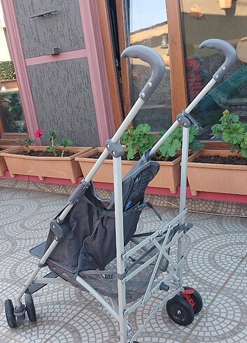 Mothercare Jive Baston Bebek Arabası 
