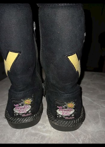 28 Beden siyah Renk skechers kız çocuk bot