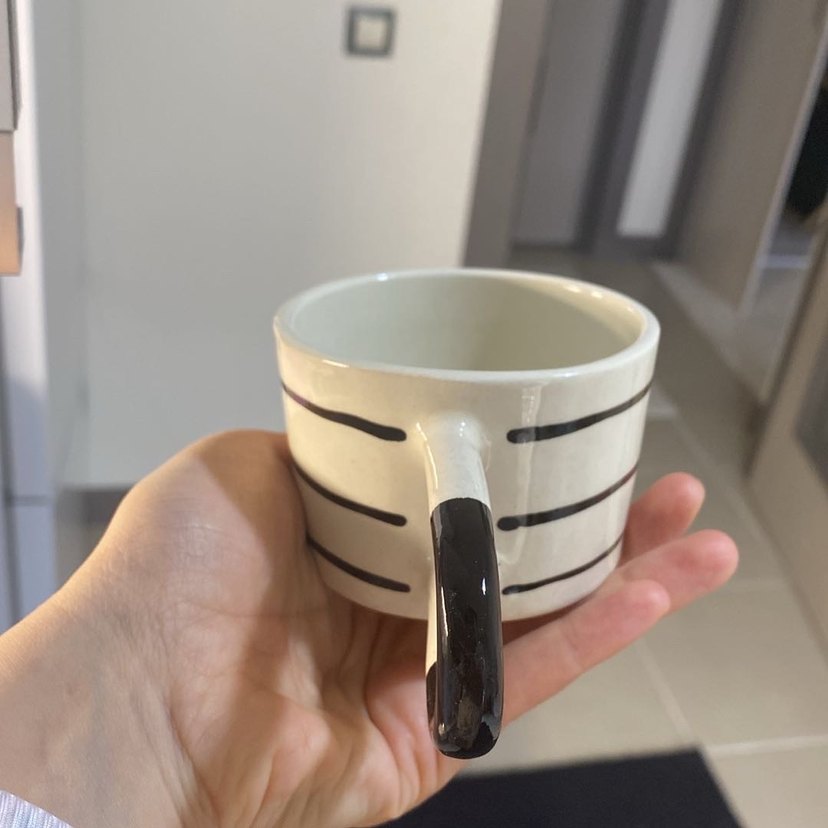 Gri Çizgili Beyaz Seramik Kupa - Görsel 2