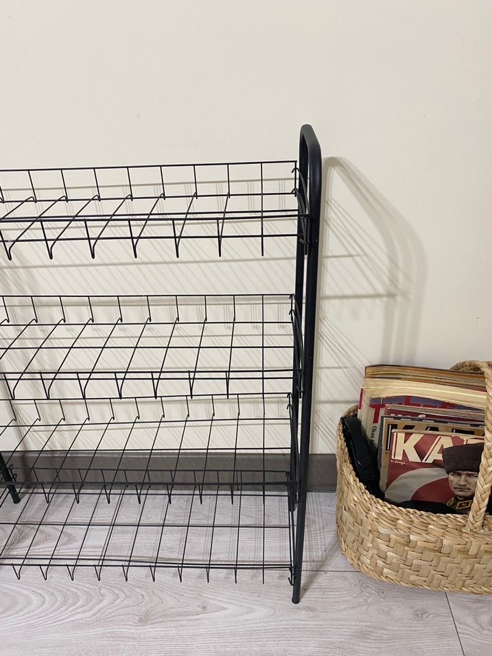 4 Katlı Siyah Tel Raf Düzenleyici - Görsel 2