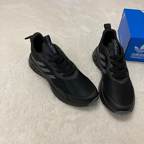 Adidas İthal Spor Ayakkabı / Sneaker(Orijinal Kutulu)