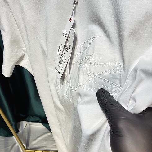 Lacoste Beyaz Bisiklet Yaka Tişört Yeni Sezon