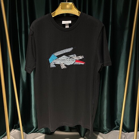 Lacoste Dikiş Kabartmalı Tişört Yeni Sezon