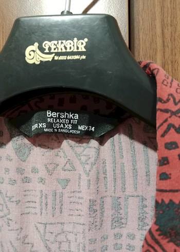 Bershka xs
