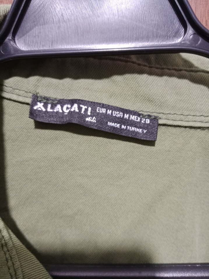 Düğmeli Kısa Keten Kadın Ceket - Görsel 3