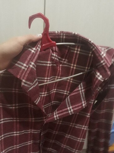 Kırmızı beyaz ekoseli gömled - Görsel 5