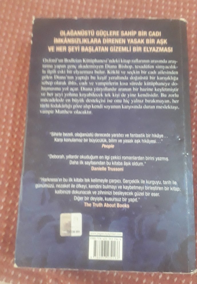 Cadıların Keşfi Roman - Deborah Harkness - Görsel 2