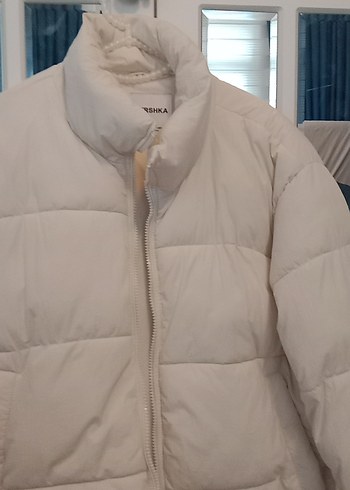 Beyaz Düğmeli Kadın Kışlık Mont - Görsel 2