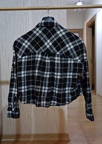 xs Beden siyah Renk Orijinal H&m crop gömlek