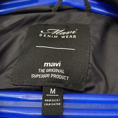 m Beden Mavi Şişme Mont