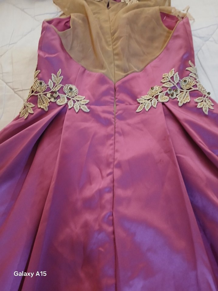 Uzun Mor Drapeli Straplez Abiye Elbise - Görsel 2