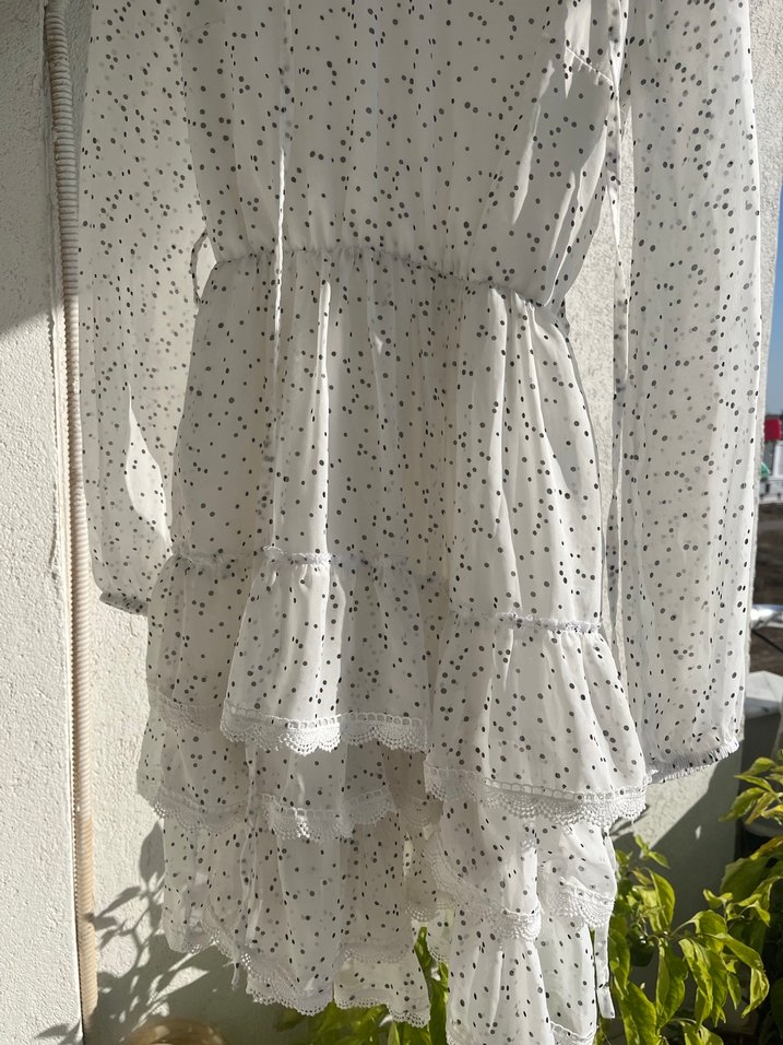 V Yaka Uzun Kollu Beyaz Puantiyeli Midi Elbise - Görsel 4
