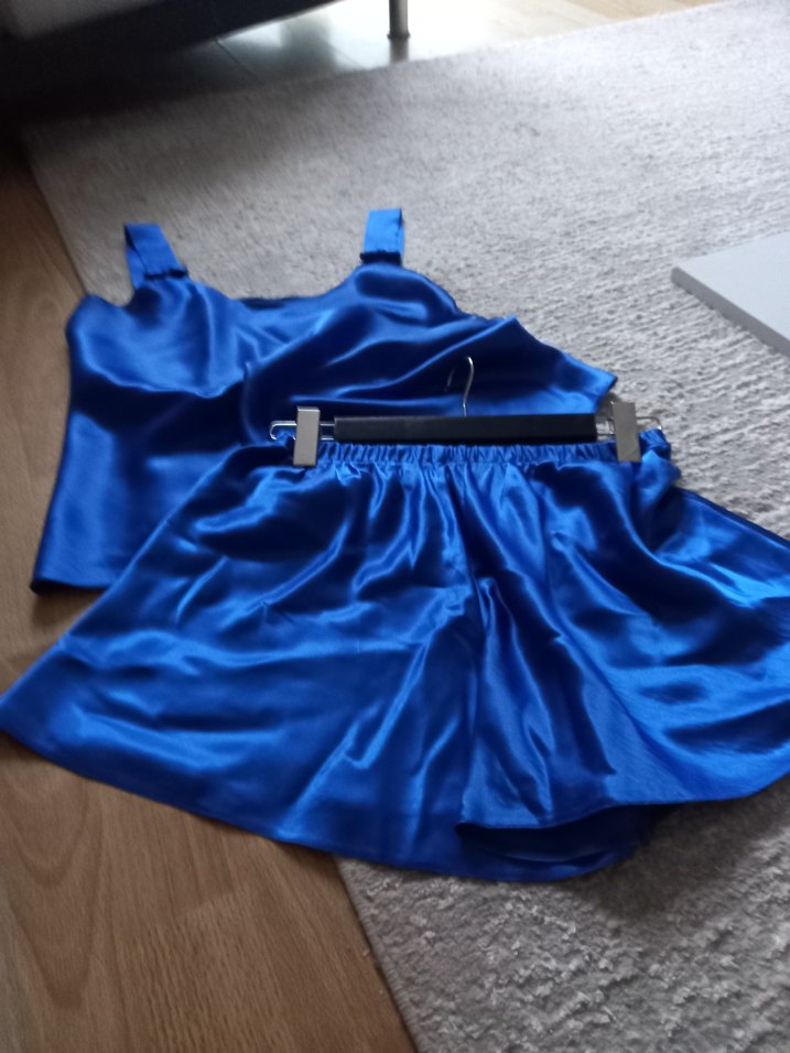 Parlak Mavi Mini Saten Pijama Takımı - Görsel 4