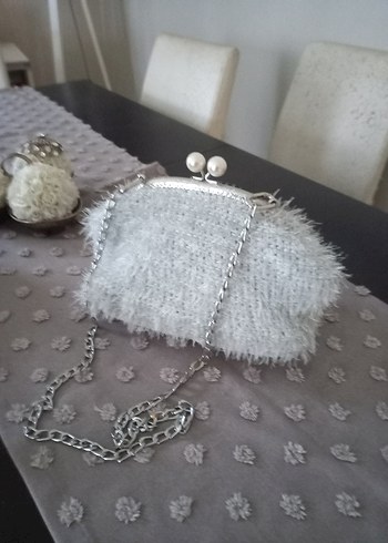 beyaz sakallı ip inci detay gece çantası - Görsel 11