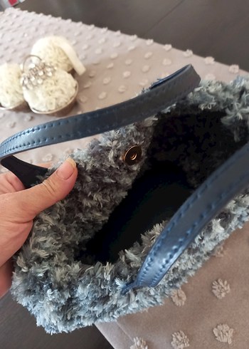 Kürk ip deri sap ve tabanlı el çantası - Görsel 4