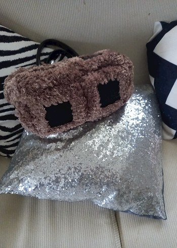 El örgüsü Kürklü deri detay El Çantası - Görsel 7