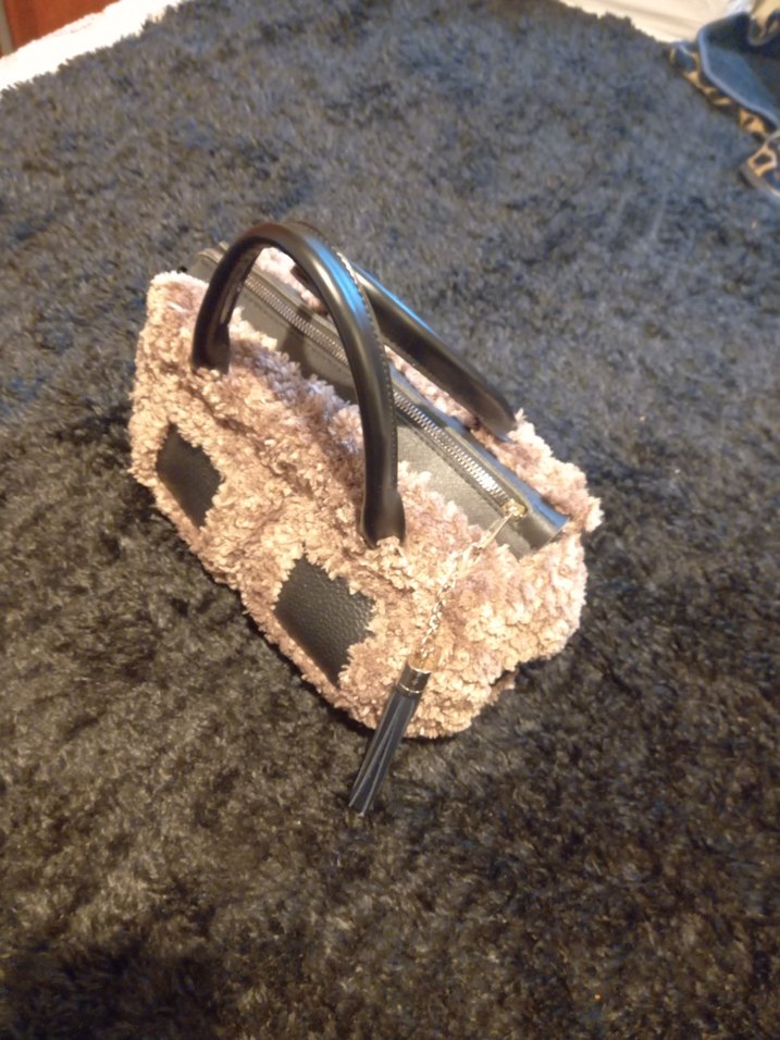 El örgüsü Kürklü deri detay El Çantası - Görsel 5