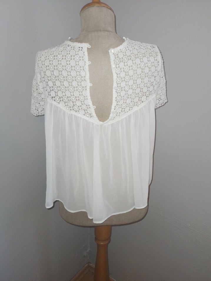 Dantel Detaylı Beyaz Kadın Bluz - Görsel 3