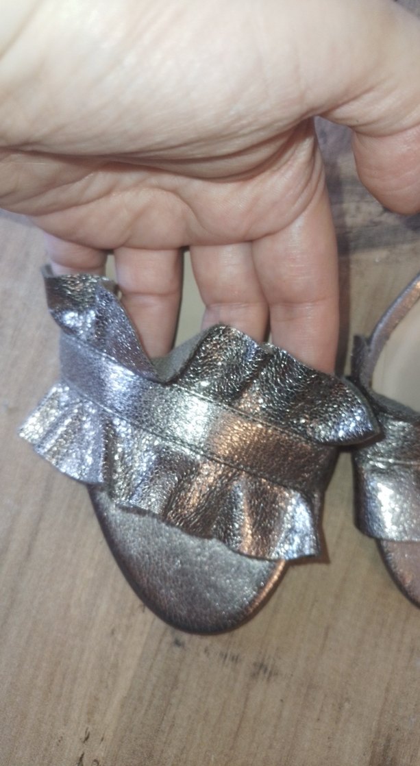 Gri Metalik Dolgu Kadın Abiye Ayakkabı - Görsel 2