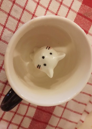 İçi Kedi Figürlü Beyaz Seramik Kupa