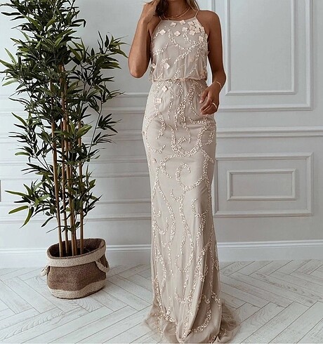 Oleg cassini elbise