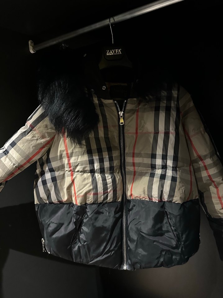 Kürk Detaylı Kısa Kareli Kadın Mont - Görsel 2