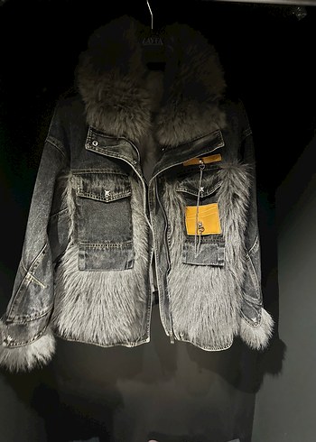 Kürk Detaylı Gri Kısa Denim Ceket - Görsel 2
