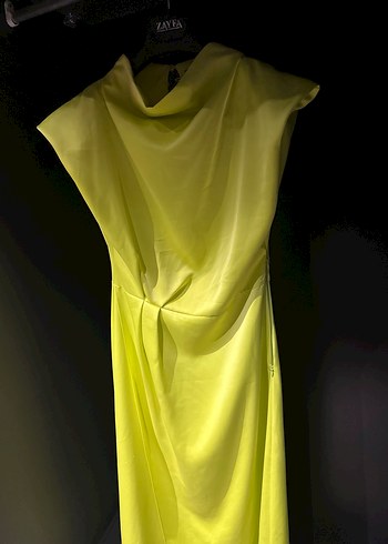 Sarı Drapeli Uzun Straplez Elbise - Görsel 7