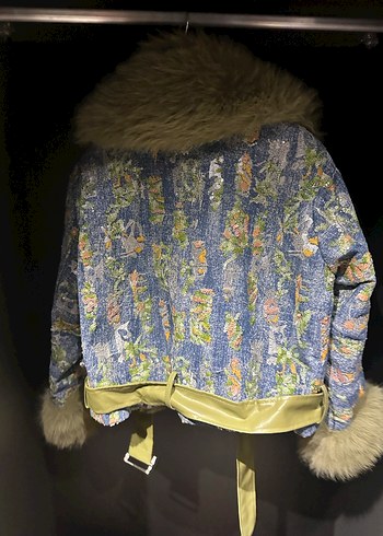 Kadın Gri Desenli Kısa Kürklü Ceket - Görsel 2