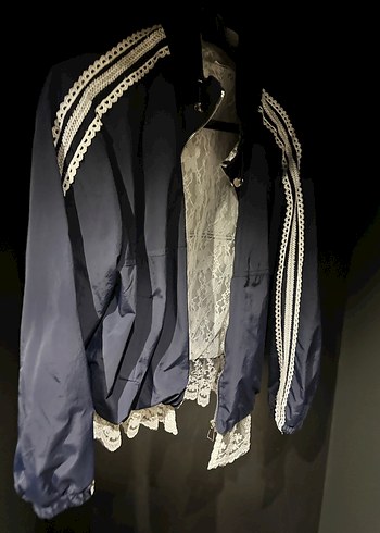 Dantel Detaylı Gri Mavi Midi Ceket - Görsel 3