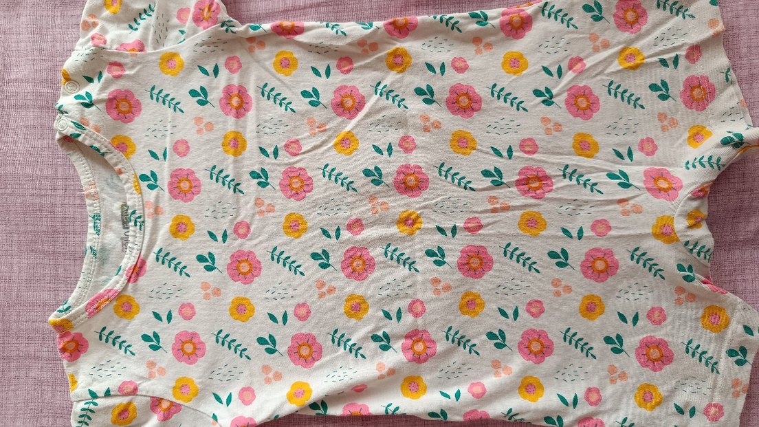 Çiçek Desenli kız tulum - Görsel 2