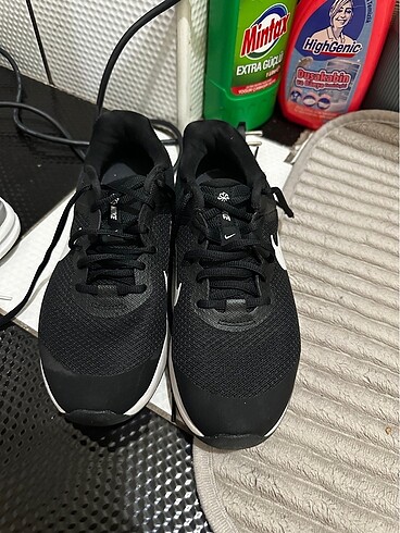 38 Beden nike bayan spor ayakkabı
