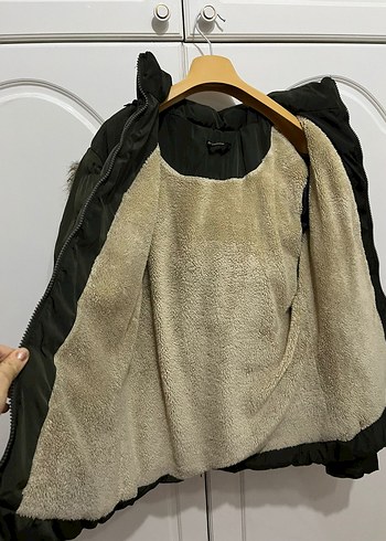 Kadın Yeşil Midi Kışlık Mont Kürklü - Görsel 2