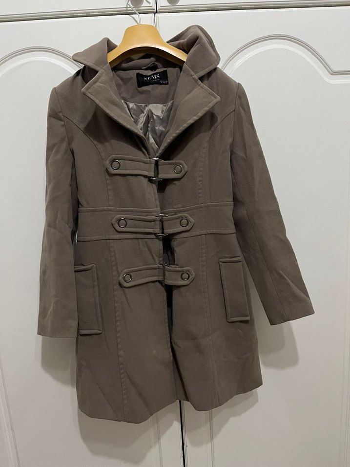 düğmeli kahverengi kaban - Görsel 3