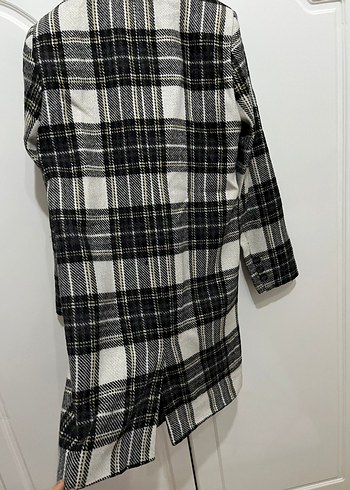 Kadın Gri Ekoseli Uzun Düğmeli Kaban - Görsel 3