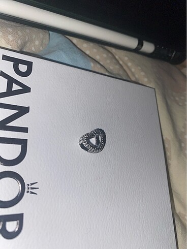  Beden gri Renk Pandora Kalp Charm