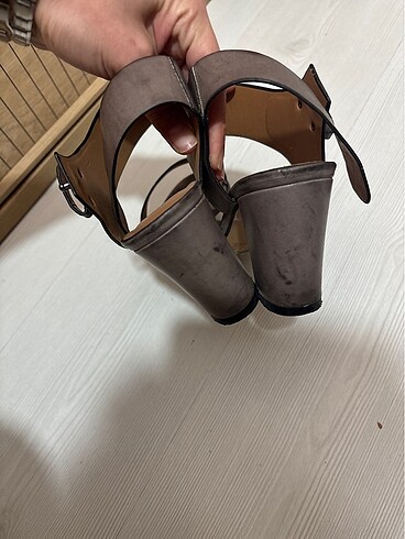 Derimod topuklu ayakkabı - Görsel 5